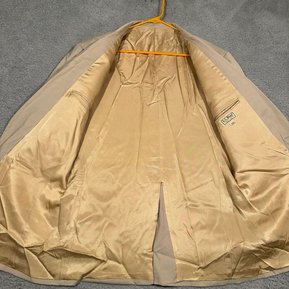 L.L. Bean Mens Suit Jacket Size 40R Beige Lined Pocketed Two Buttons USA - Picture 6 of 11